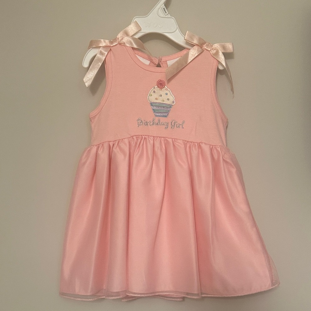 Miniwear Classics Pink 'Birthday Girl' Cupcake Dress with Bow Sleeves